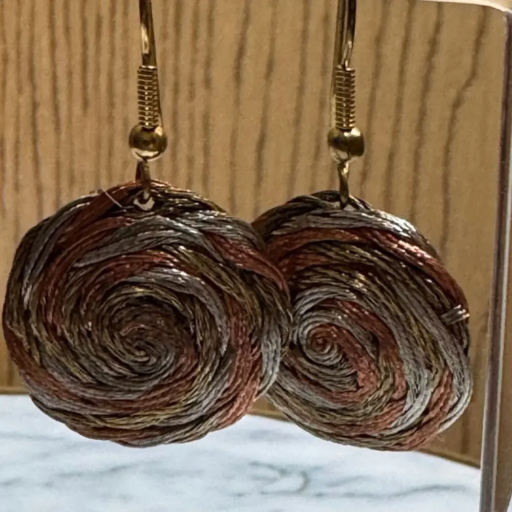 Vintage metal Earrings unique